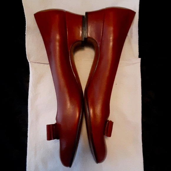 SALVATORE FERRAGAMO PUMPS 👠 - Picture 6 of 13